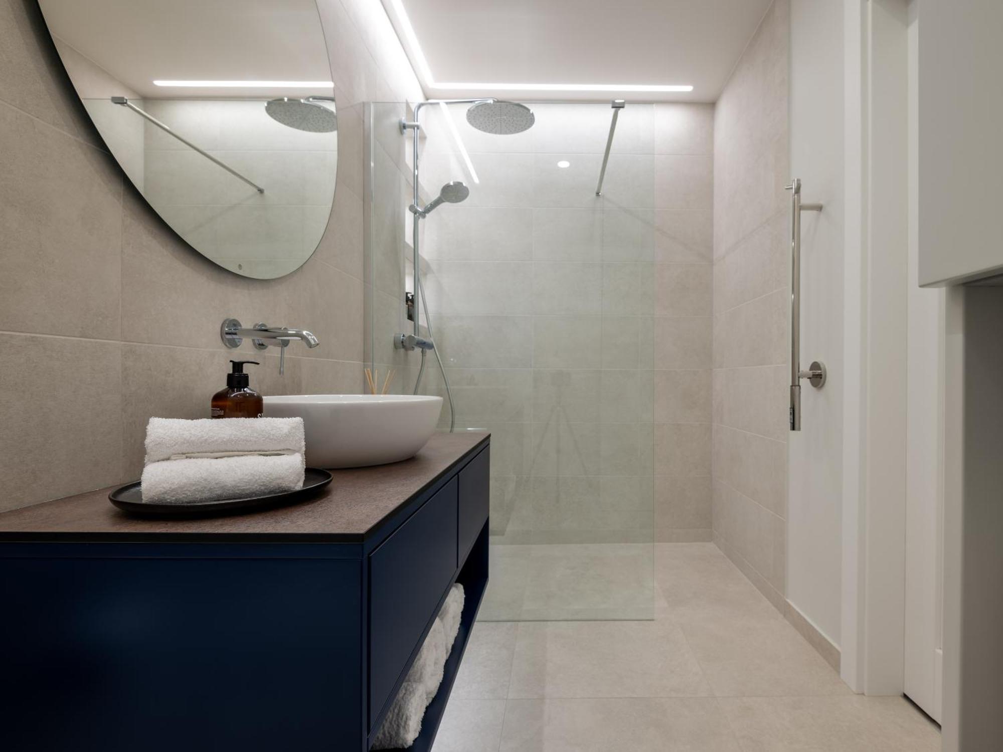 D33 - Brand New Luxury With Terrace, Garden, Ac And Parking Apartment